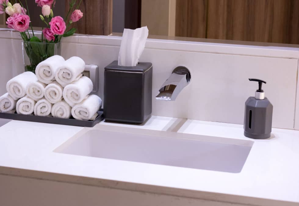 touchless bathroom faucets